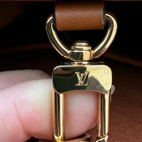 Louis Vuitton Tricolor Leather Monogram Fold PM Tote Satchelc, size 8x9x7.5 - Picture 5 of 16